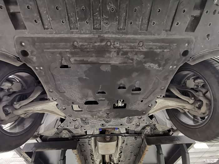 满满的诚意:细看沃尔沃xc60的底盘结构