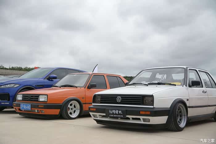 低趴是一种姿态更是一种情怀