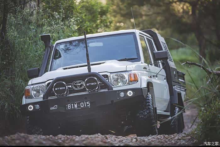 丰田lc79改装,素素的颜色真好看