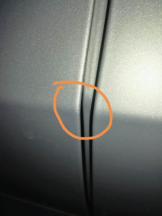 大家帮忙看看这算露底漆了吗