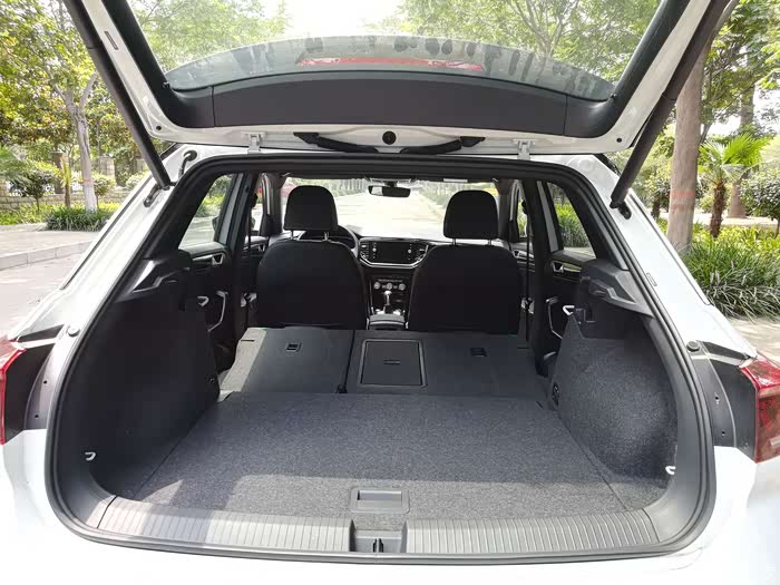 三川福地,随便先生邂逅一汽大众探歌,呦呦切克闹!