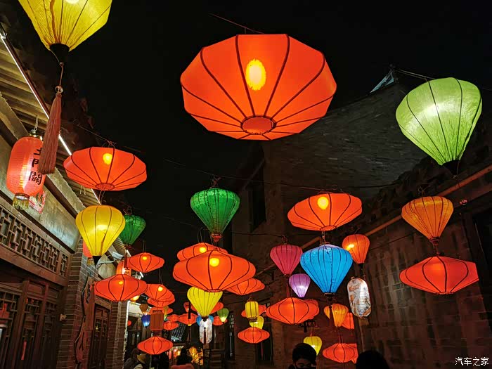 夜游土门关驿道小镇北方冬日灯光秀