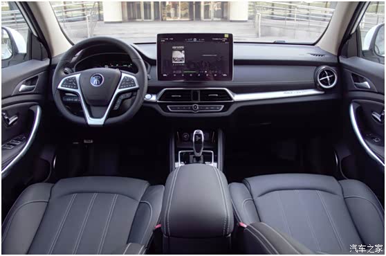             内饰设计给我的感觉