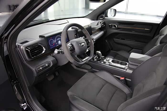 吉利icon限量版这个外观颜色真不错,你们有没有全黑内饰的图片?