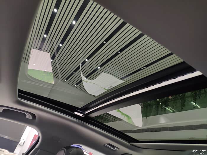 全景可开启天窗,超赞