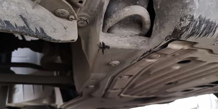 不小心托底了底盘真的太低了