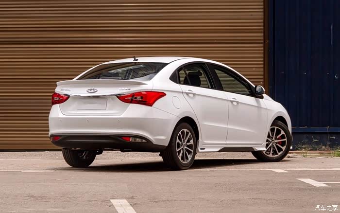 艾瑞泽轿跑真不错,很好的一辆家庭用车.