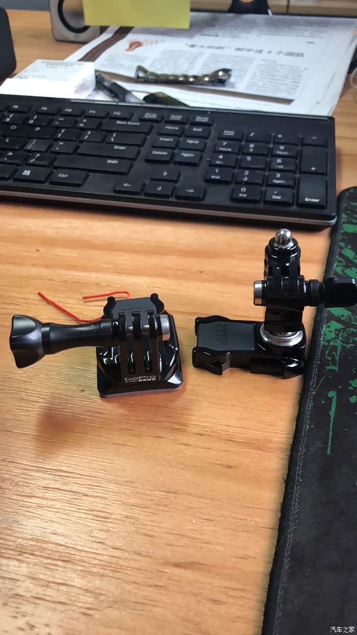 Shoei头盔如何在下巴装gopro运动相机?