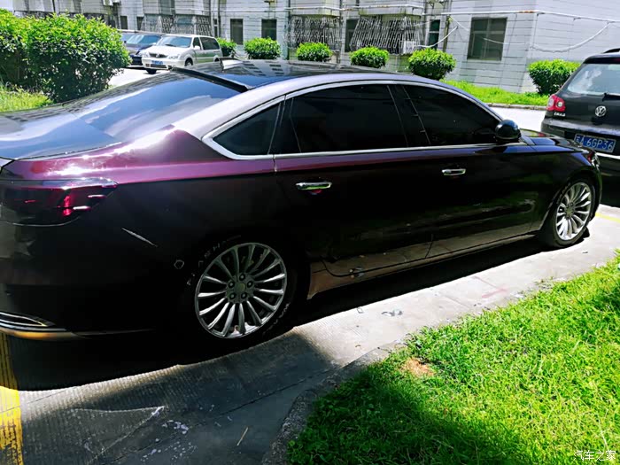 【图】《视频》东东z700极限改装第二贴,内饰顶棚音响_众泰z700论坛