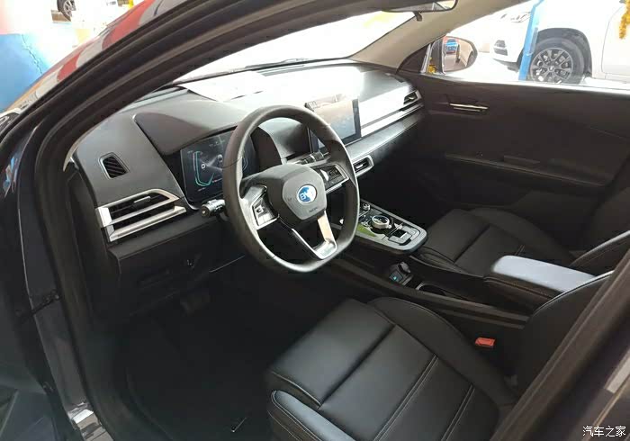 【图】小ee的内饰很好看噢_比亚迪e2论坛_汽车之家论坛