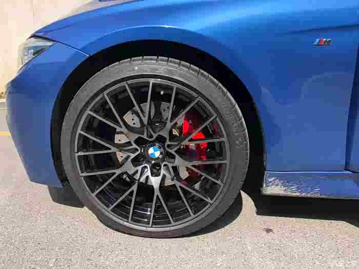 【图】m2c788轮毂上车照_宝马3系论坛_汽车之家论坛