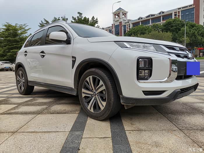 广汽三菱新劲炫外观与内饰焕然一新