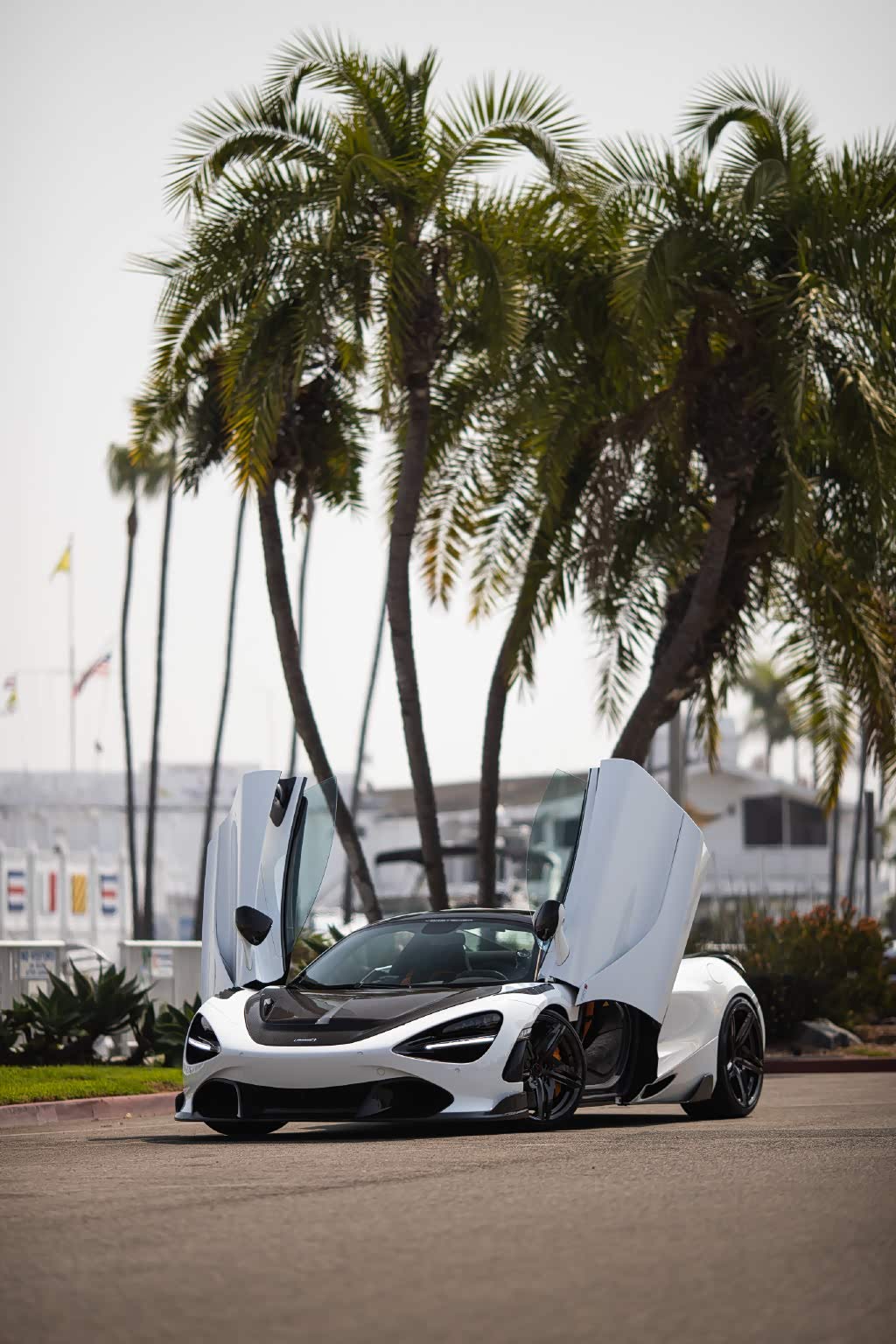 仅是外形就兴奋,迈凯伦720s真不错!