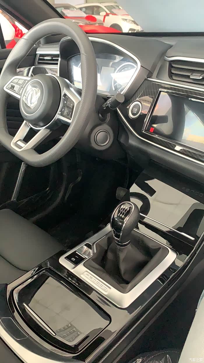 东风风光ix5内饰一览