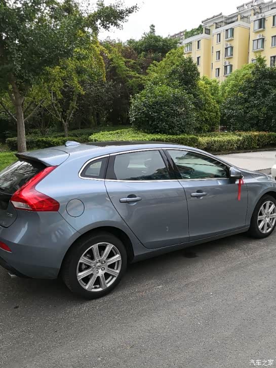 【图】v40t3智雅贻贝蓝提车了._沃尔沃v系列论坛_汽车之家论坛