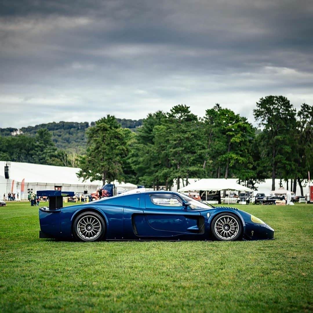 曾经的玛莎拉蒂mc12corsa超跑着实经典