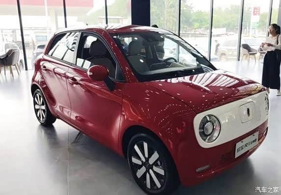 草莓红的欧拉r1女神版