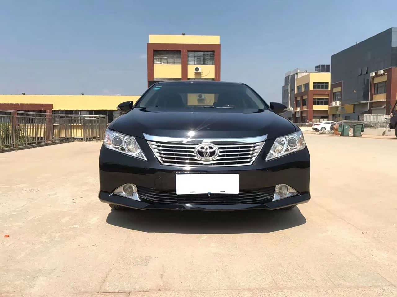 13款丰田凯美瑞商务感十足