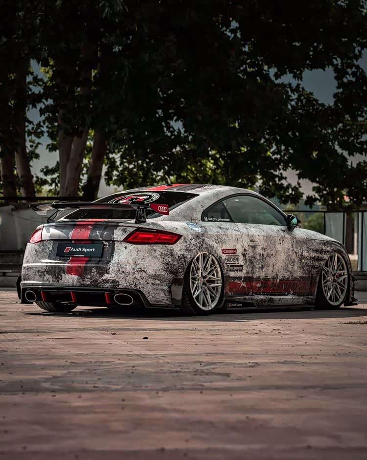 奥迪audi tt-rs这样的涂装,够不够潮