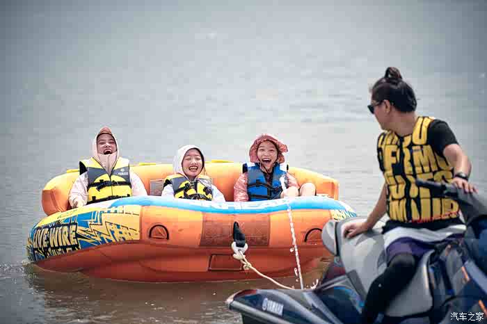 乘风破浪领爱相随宁波领克车友圈会游艇趴