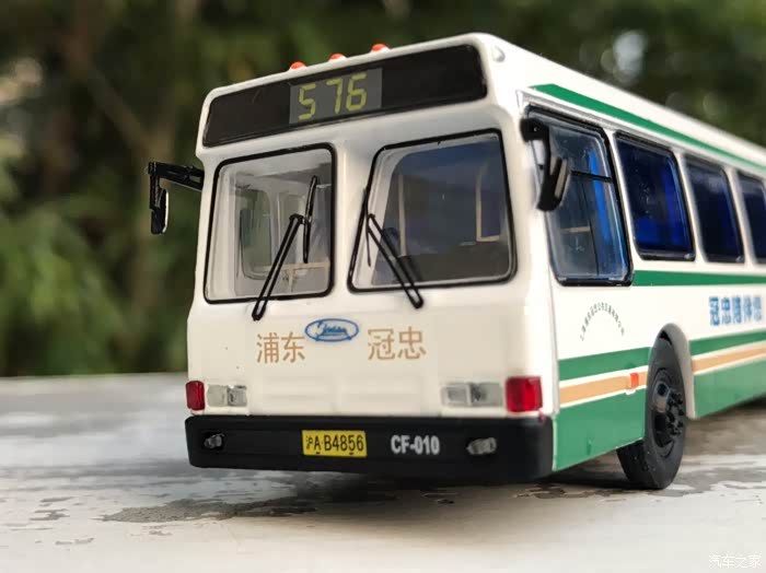 上海福莱西宝公交车一一一576路
