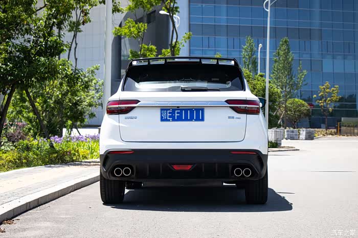 子弹评车疫情过后陪闺蜜首提2020款吉利缤越pro15t游侠版