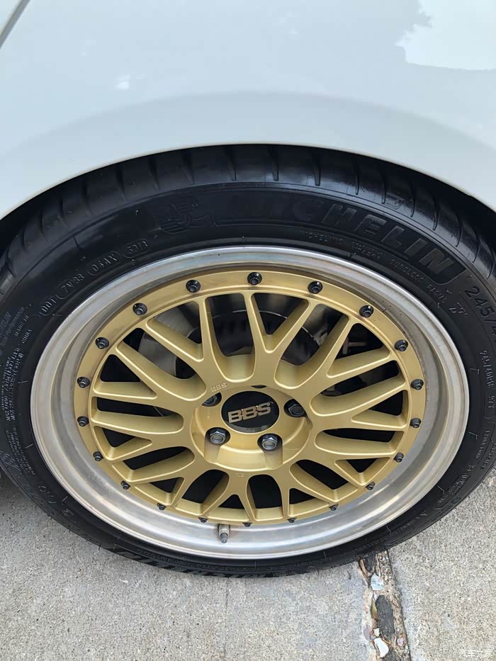 奔驰c改装bbslm轮毂