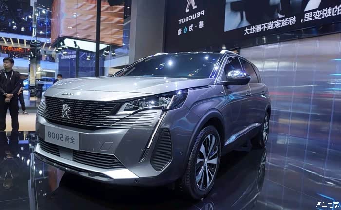 2020广州国际车展新款标致5008广州车展亮相