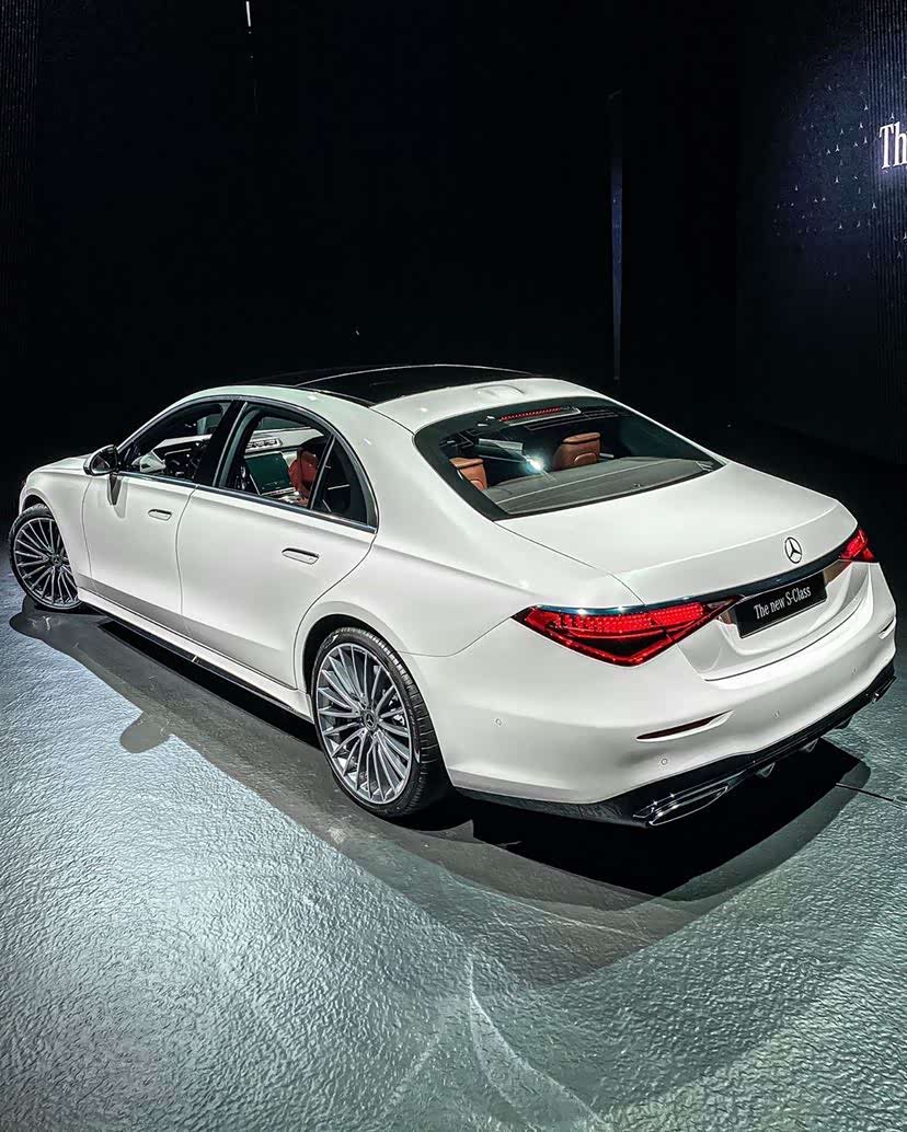 【图】45度角前脸感觉还可以 挺漂亮的_奔驰s级新能源论坛_汽车之家