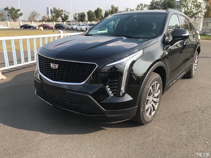 【图】求墨灰或曜黑运动版车照_凯迪拉克xt4论坛_汽车之家论坛