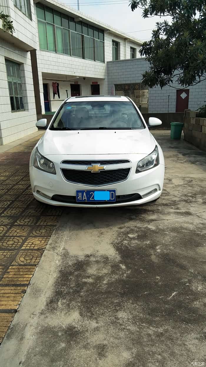 个人觉这个卫生巾车标还挺好看,细看还有些质感!车头线条儿好看