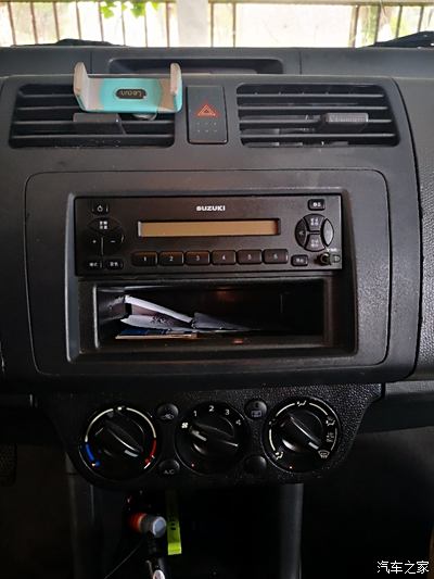 铃木雨燕cd机拆卸图图片