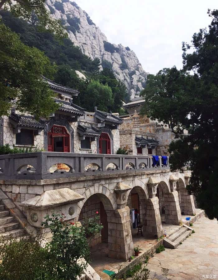 宛若桃源化外之境的三皇寨