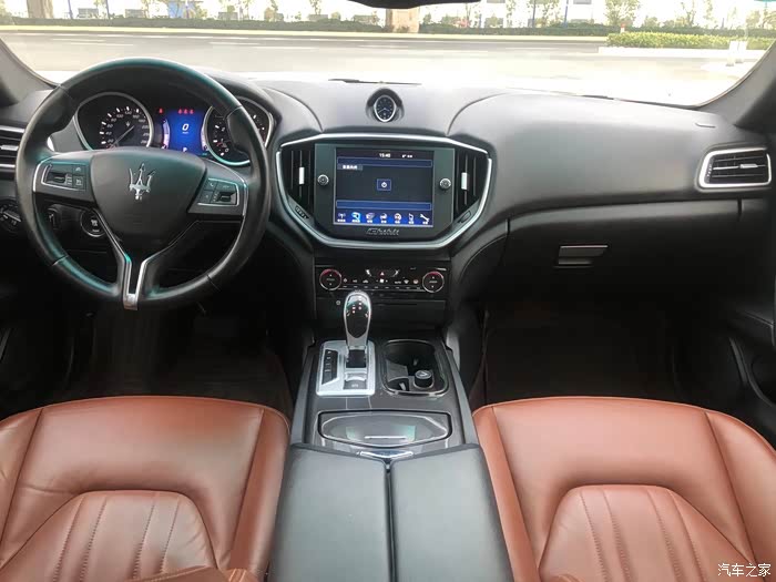 玛莎拉蒂吉博力展示与驾驶感受