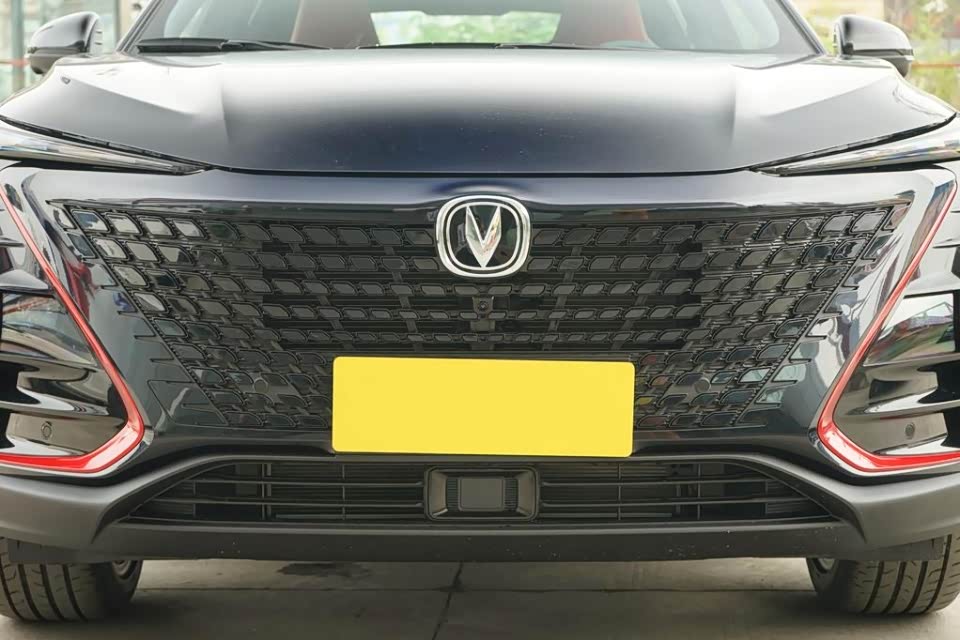 【图】标新立异的同时没有山寨感,这样的外观你爱了吗_长安uni-t论坛