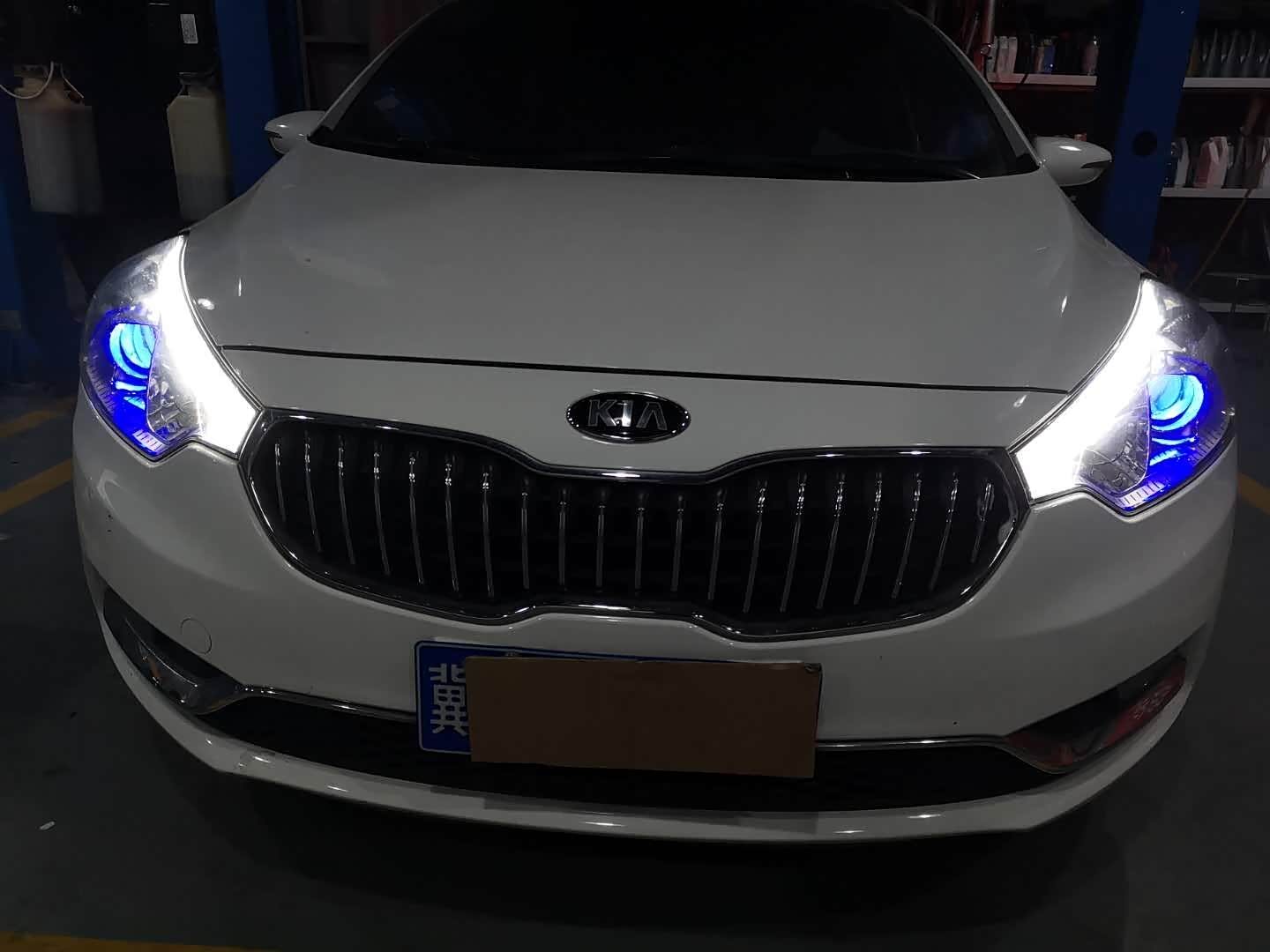 起亚汽车改装k3卤素车灯升级透镜hid氙气灯蓝色恶魔眼