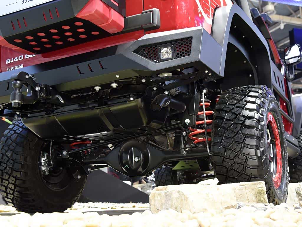 北京bj40 狩猎者,看着够不够野性!