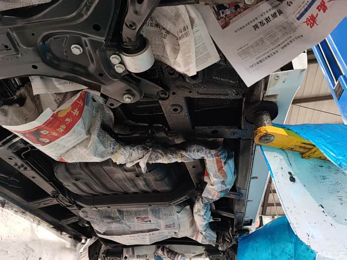 新奶爸车传祺gm6底盘装甲作业