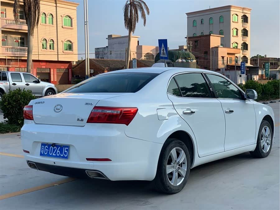 华泰路盛e70,这个车比劳斯莱斯还少见!