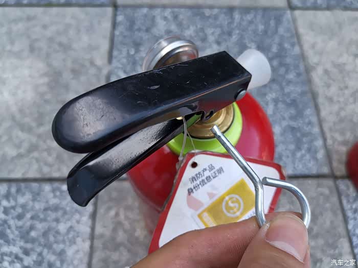 【胜达论坛】车载灭火器