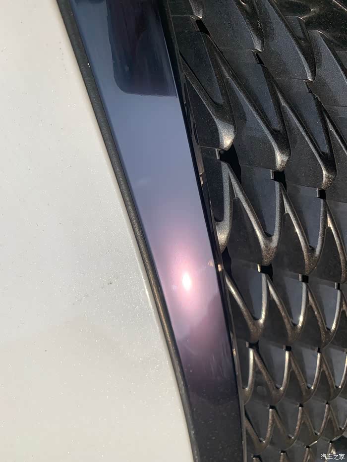 有没有老铁给窗户和全车的镀铬条弄黑色的