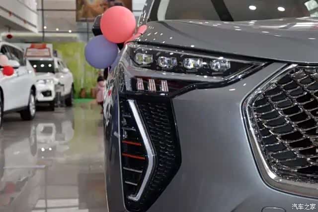 哈弗初恋到店黑板灰受欢迎15t7dct配车联网ota