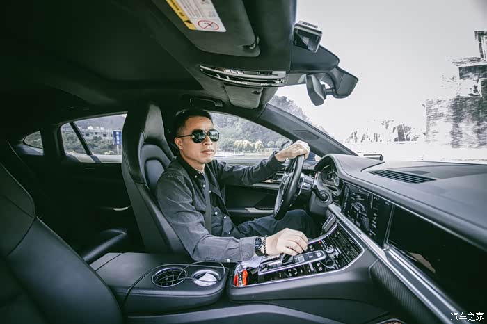 辉哥说车 保时捷17款panamera