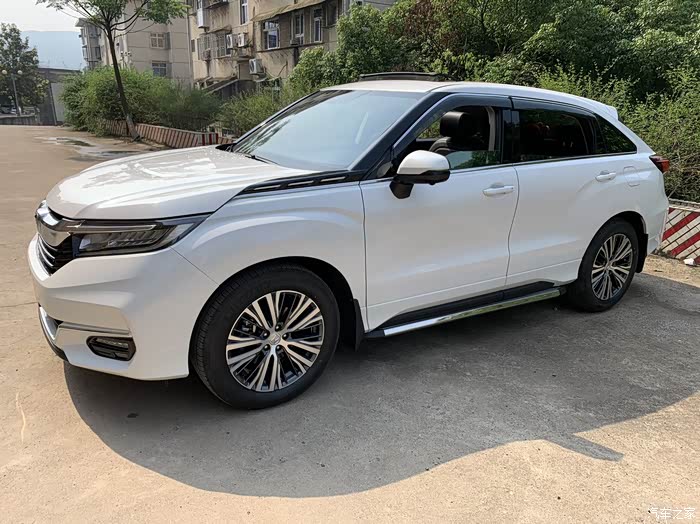 喜提新款冠道240智享版白色