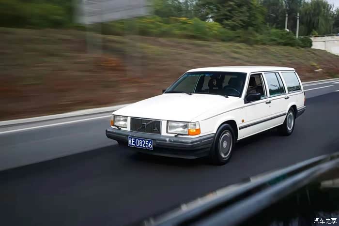 【冷雨风作业】"沃"来带你一起瞧瞧沃尔沃古董老爷车