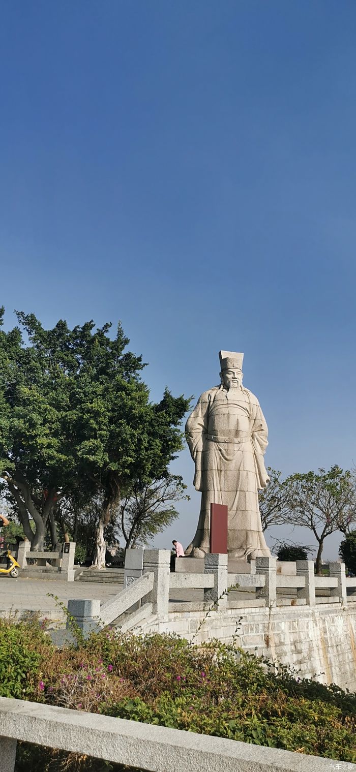 不负秋日～打卡古桥洛阳桥 北宋泉州太守蔡襄主持建桥工程,从皇佑年