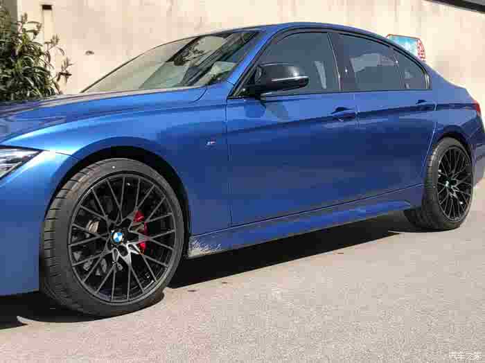 【图】m2c788轮毂上车照_宝马3系论坛_汽车之家论坛