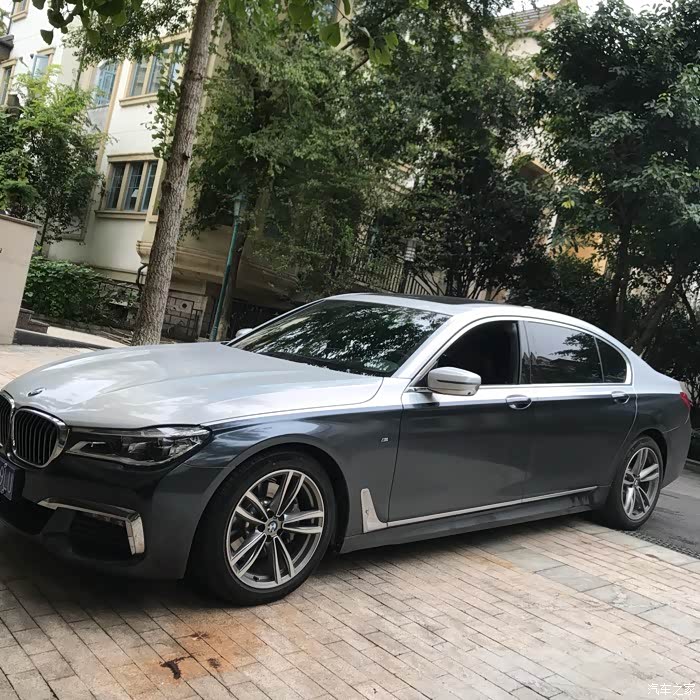 【图】意外惊喜,双色车身,这是一个也许会引来非议的帖子_宝马7系论坛
