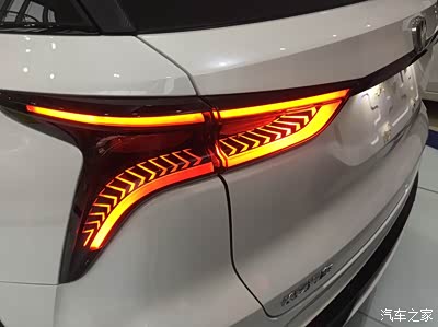 长安cs75plus静态图片分享