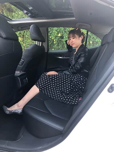 但是还是喜欢媳妇坐在副驾驶